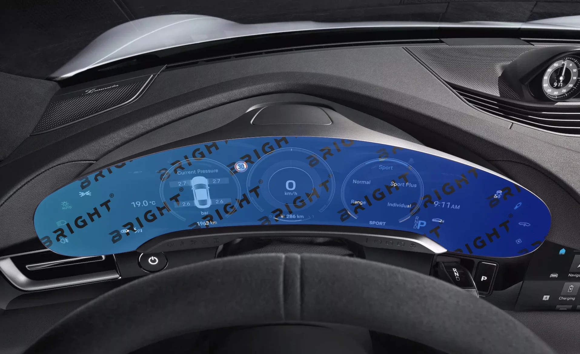 porsche-taycan-2020-20-5-panel-pryladiv