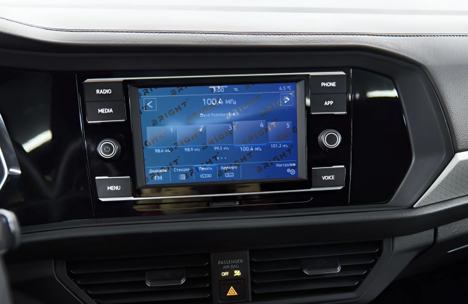 volkswagen-jetta-2018-2024-6-5-multymedia